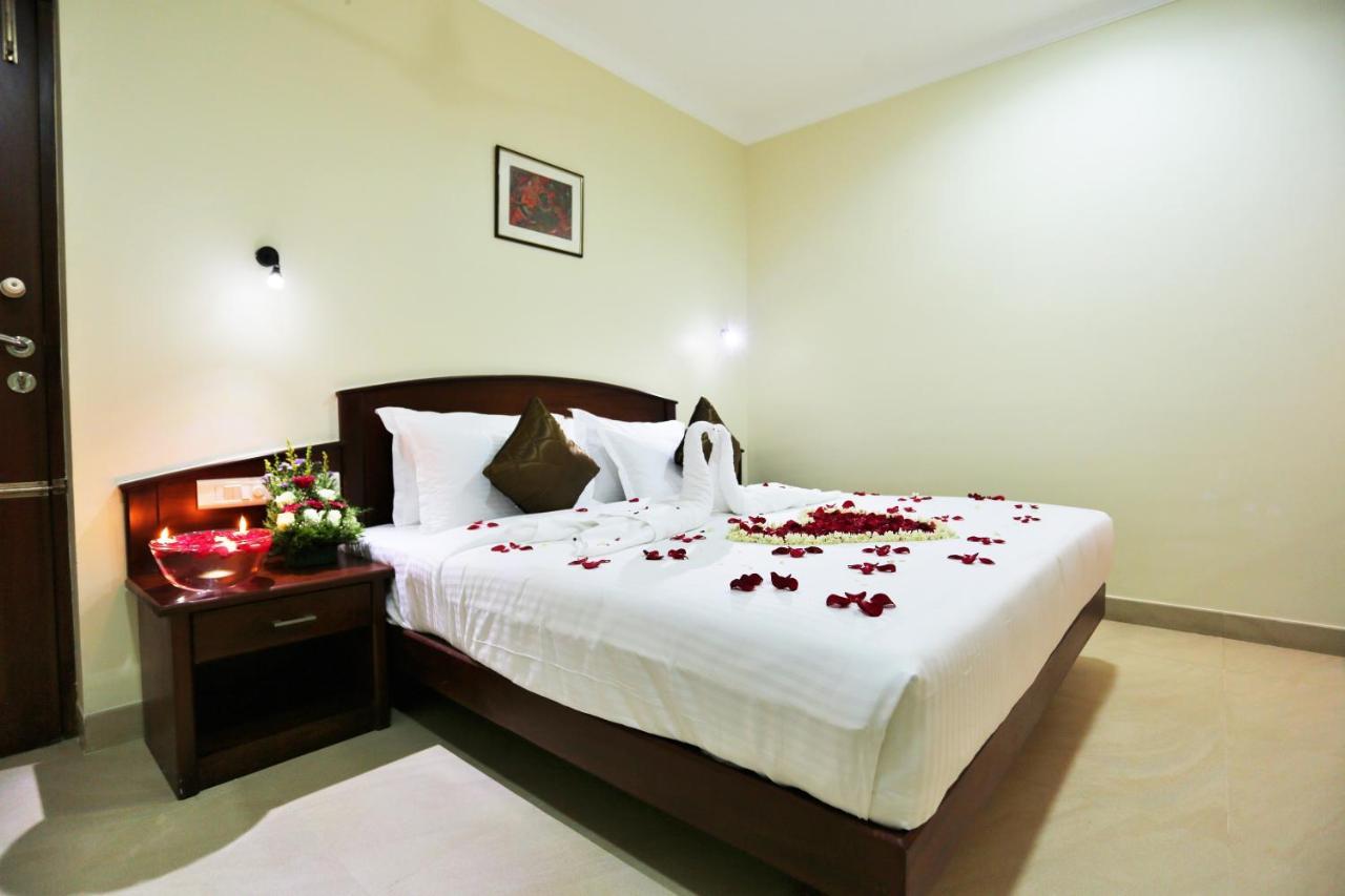 Hotel White City North Paravur Exterior photo